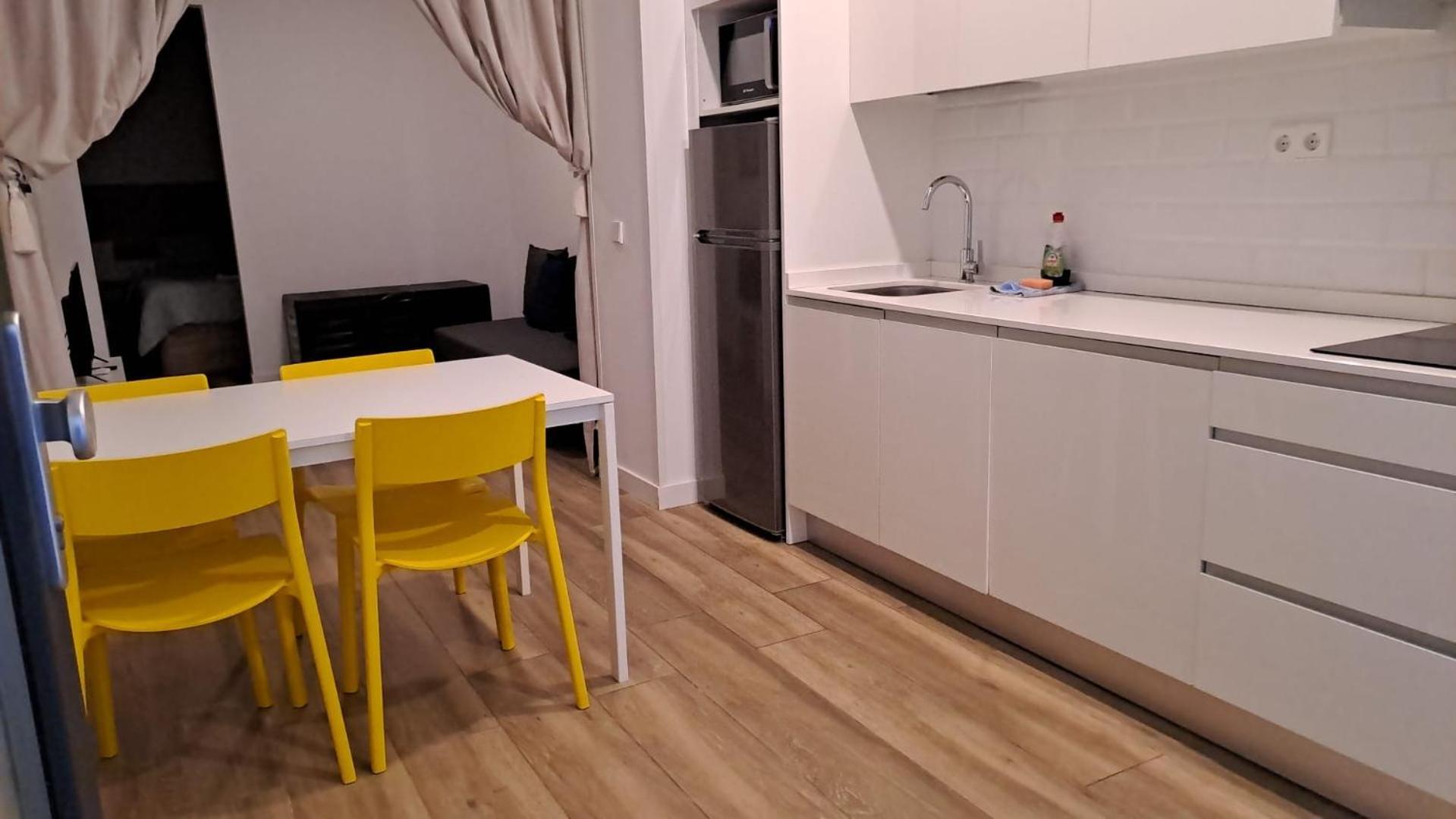Appartamento Nuevo Refugio En Los Bajos De Moncloa! Madrid Esterno foto