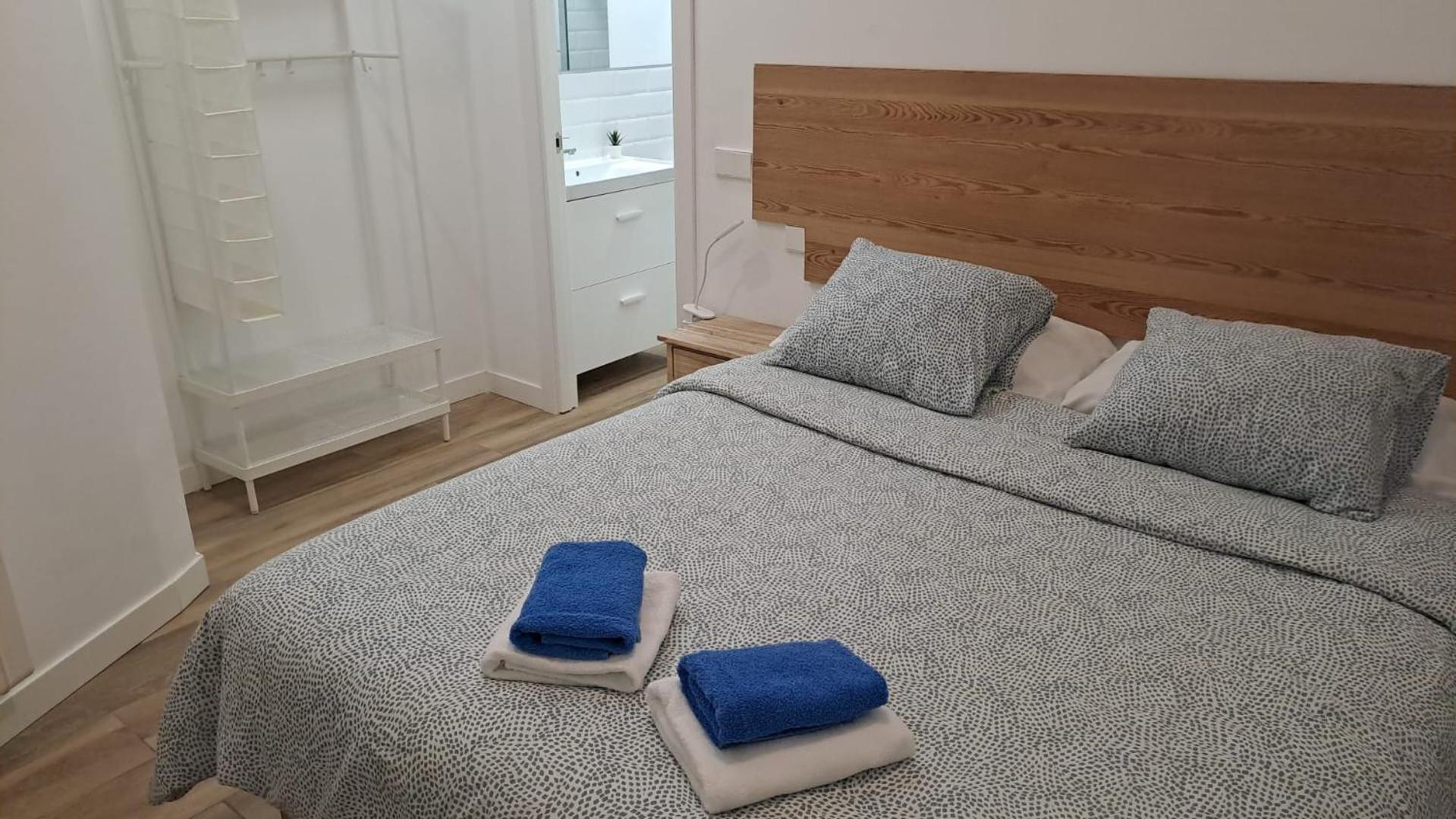 Appartamento Nuevo Refugio En Los Bajos De Moncloa! Madrid Esterno foto