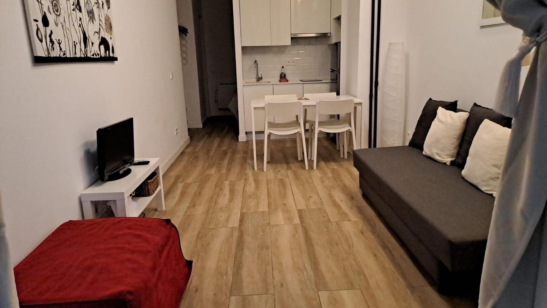 Appartamento Nuevo Refugio En Los Bajos De Moncloa! Madrid Esterno foto